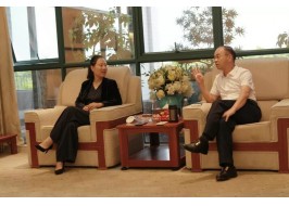 “定制宗师”姚良松与“财经女侠”叶檀高峰对话，探寻中国制造发展之道